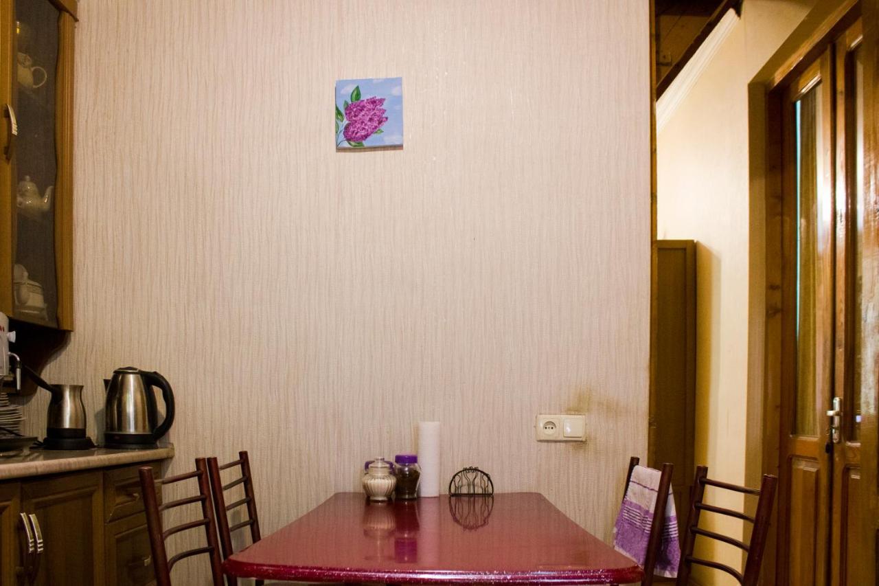 Nino'S Guest House Tbilisi Exteriör bild